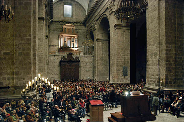 Gran Concierto de Navidad con PILAR CABRERA
  en la S.I. Catedral Metropolitana de Valladolid. 