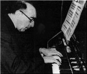  Jesús Guridi al piano 
