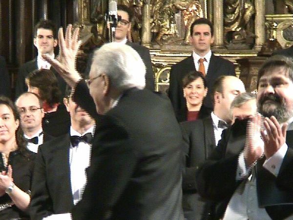 Orquesta de San Benito y Alterum Cor con Jos&eacute; L&oacute;pez-Calo